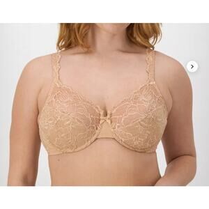 Bali Lace Desire Underwire Bra
#DF6543 Champagne Shimmer Size 
34C